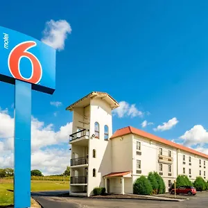 Hotel 6-hazelwood, Mo Hazelwood